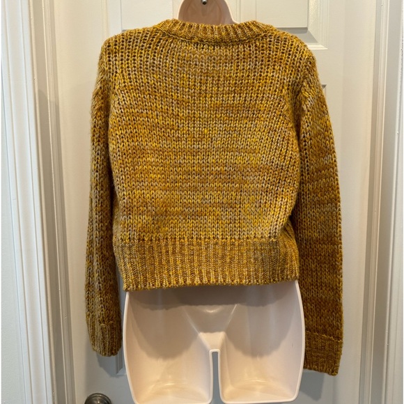 Greylin chunky knit sweater in Mustard yellow golden, crewneck size small - Picture 3 of 5